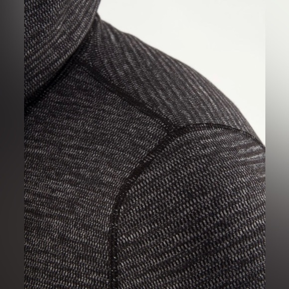 ⭐️ Host Pick ⭐️ Lululemon Stride Jacket *Soft Mini Check - Picture 10 of 10